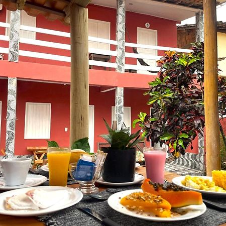 Hospedaria Mucuge - Na Principal Rua Da Cidade, Rua Do Mucuge - Arraial D'Ajuda Порту-Сегуру Экстерьер фото