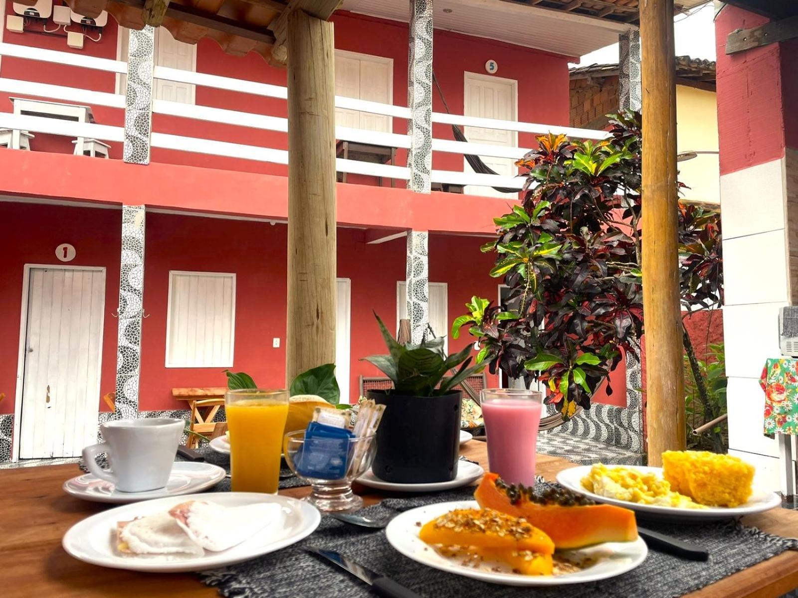 Hospedaria Mucuge - Na Principal Rua Da Cidade, Rua Do Mucuge - Arraial D'Ajuda Порту-Сегуру Экстерьер фото