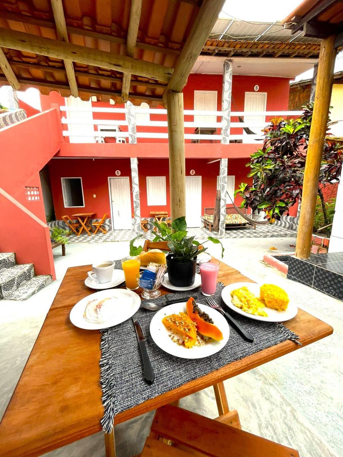 Hospedaria Mucuge - Na Principal Rua Da Cidade, Rua Do Mucuge - Arraial D'Ajuda Порту-Сегуру Экстерьер фото